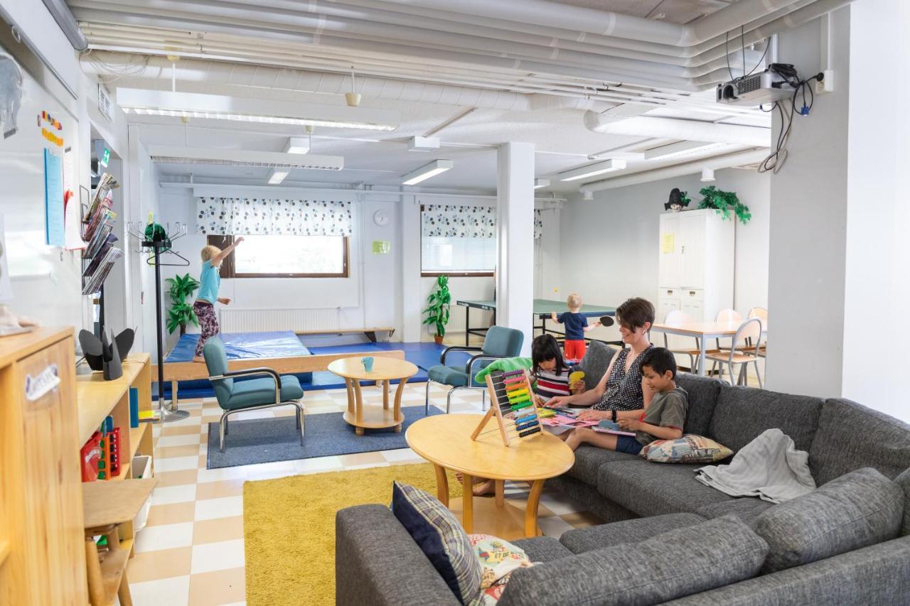 Islo Hostel Йоэнсуу Экстерьер фото
