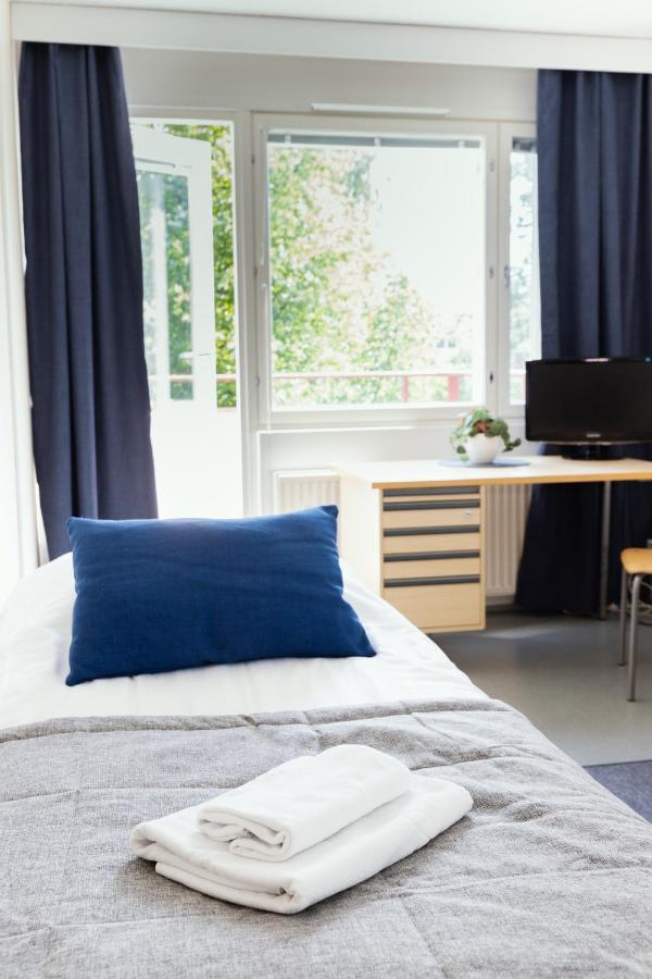 Islo Hostel Йоэнсуу Экстерьер фото